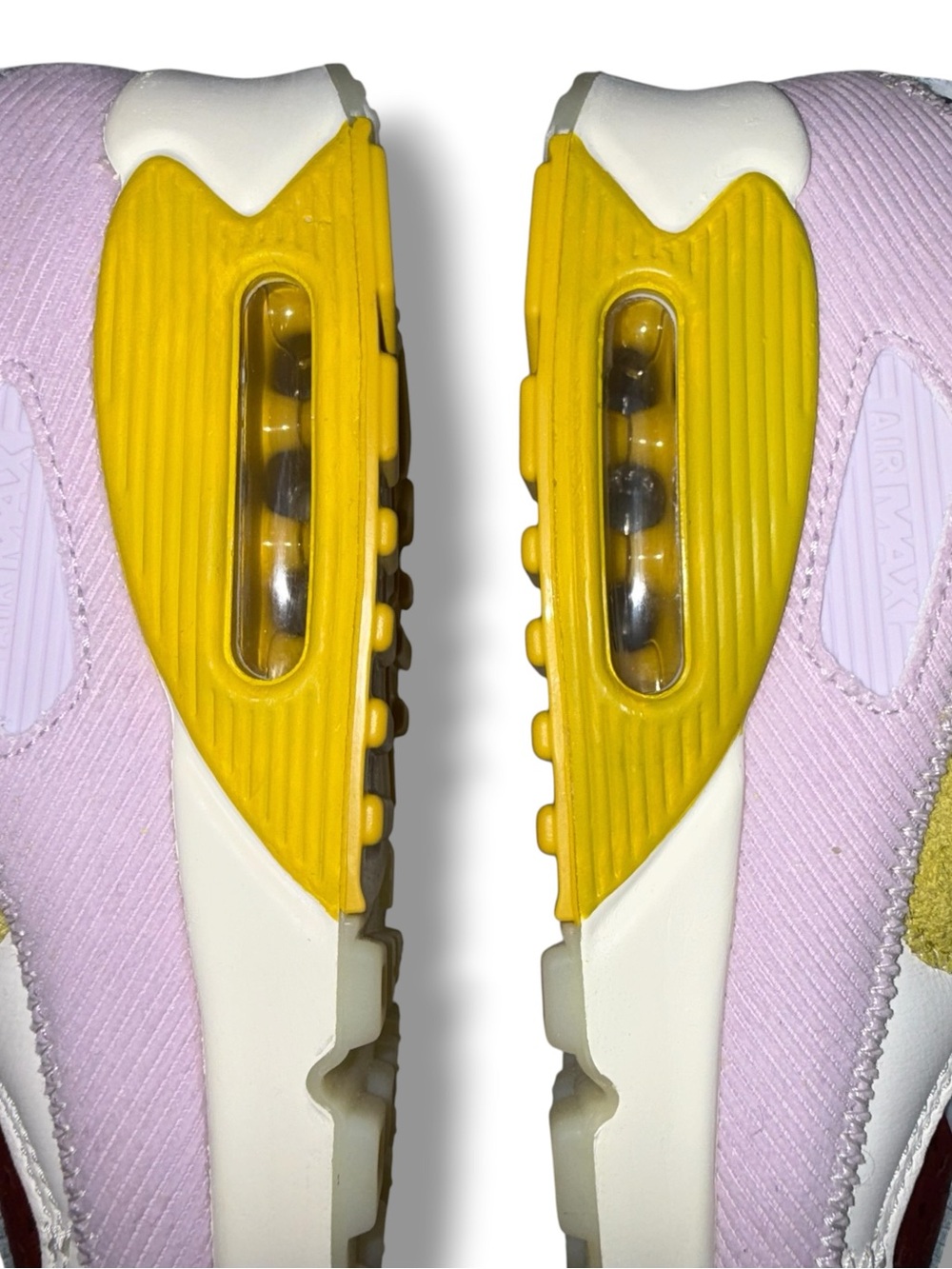 New in Box: NIKE AIR MAX 90 PATCHWORK WOMENS US 10 / EUR 42 - NIKE / DM8075-100 - Picture 5 of 16